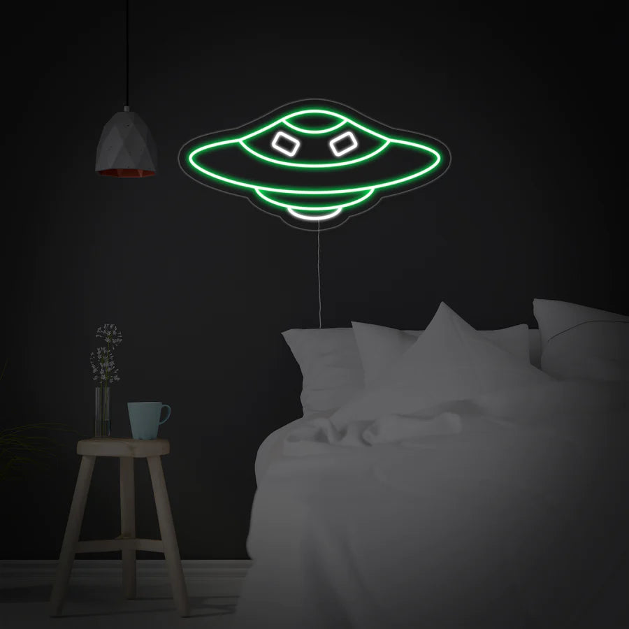Ufo navicella neon