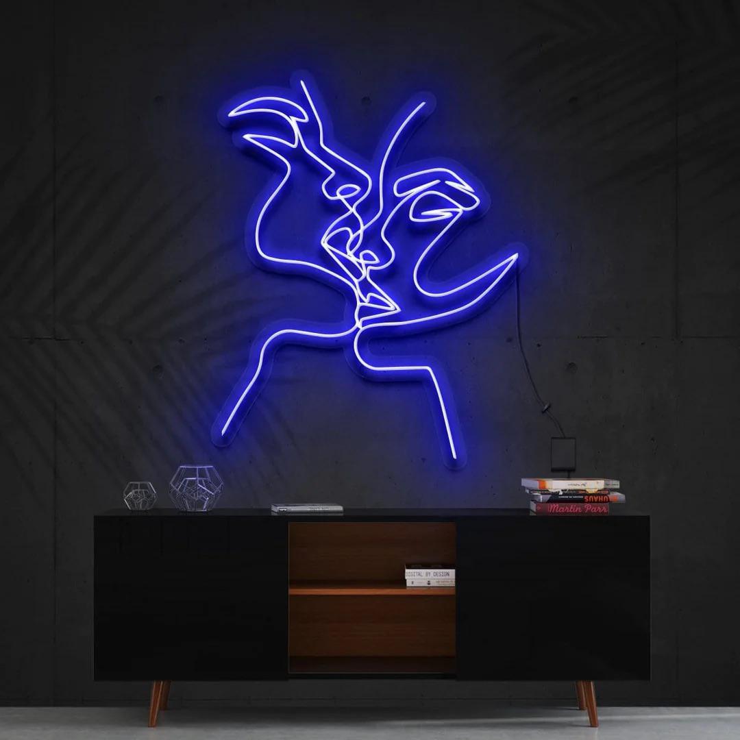 Bacio volti neon