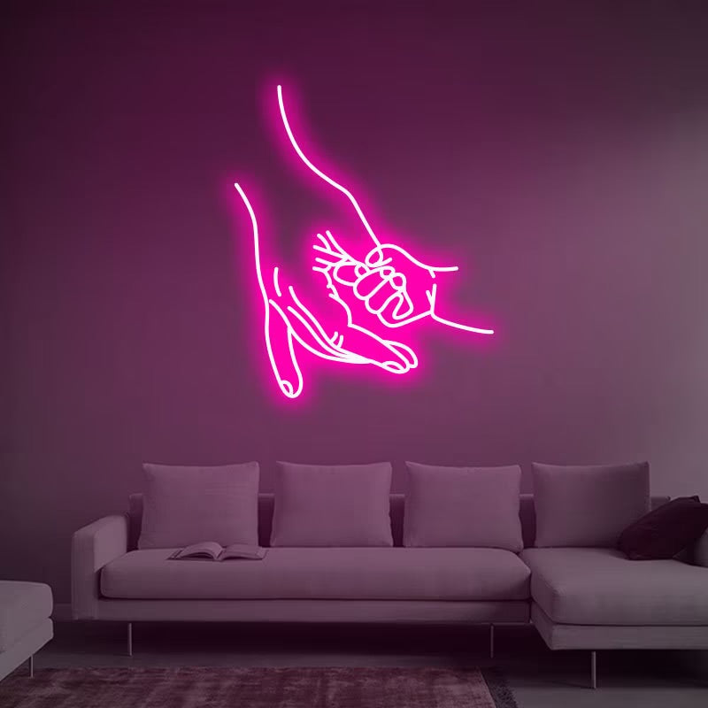 Padre figlio mano nella mano neon