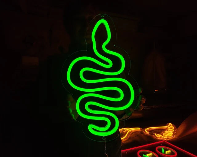Serpente Neon