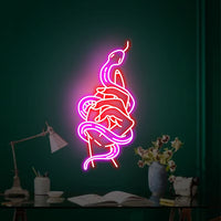 Mano serpente neon