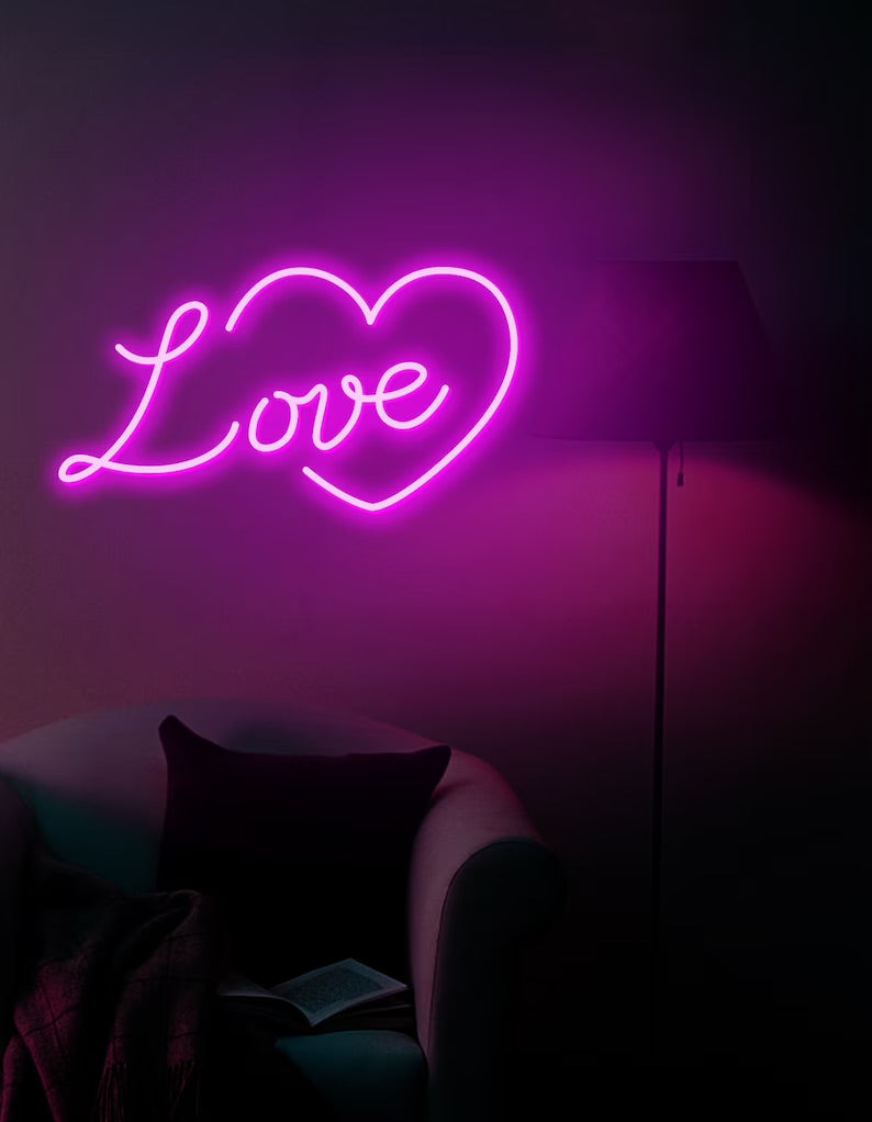 Love neon cuore